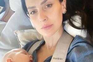 Хилария Болдуин родила третьего ребенка в сентябре