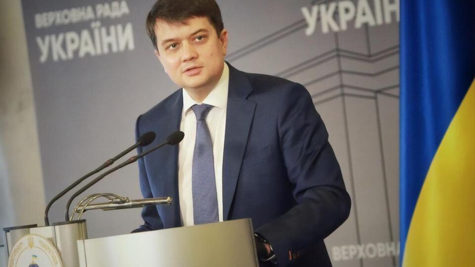 Разумков: Базы НАТО и так стоят у границ России