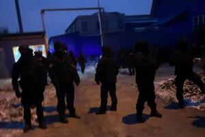 К захвату завода привлекли сотрудников полиции, пишут СМИ