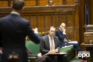 Хэнкок обеспокоен появлением нового штамма коронавируса