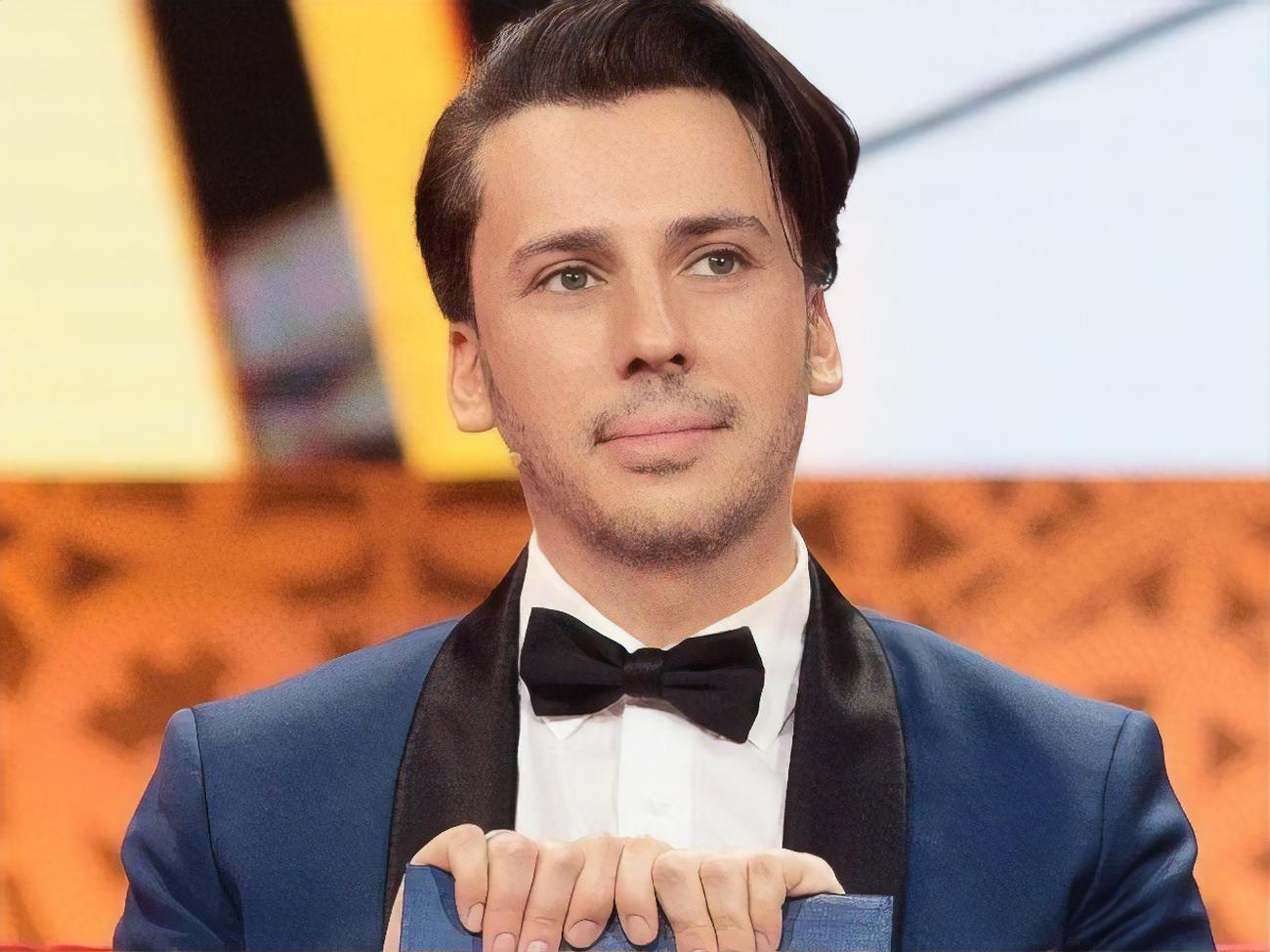 Галкин снял ролик у себя дома