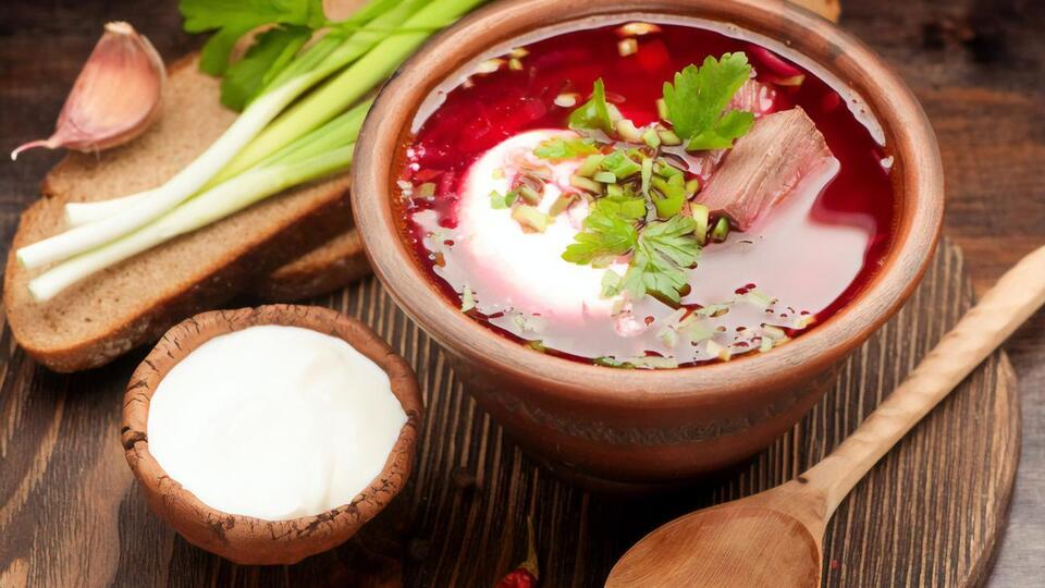 Борщ, який Michelin помилково назвав російським, є традиційним різновидом супу української кухні