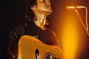 Виктор Цой погиб в автокатастрофе 15 августа 1990 года