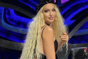 Полякова: У залах дуже запилені фіранки і я від них задихаюся