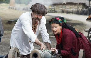 События в фильме "Сказка старого мельника" происходят в XIX и XVI веках