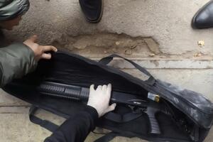 У деяких зловмисників правоохоронці вилучили зброю
