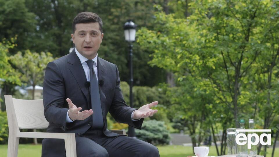 Зеленський: Якщо це допоможе швидше зупинити війну, я повинен спілкуватися з Путіним