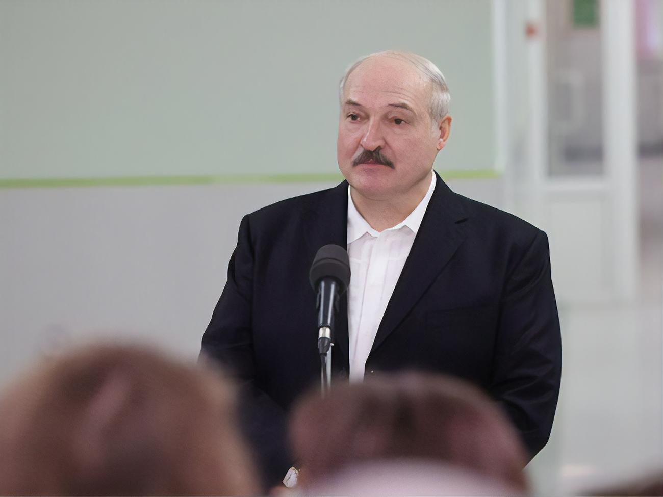 Лукашенко:&nbsp;Чекисты с милицией проводили эту операцию. Ну, просто молодцы!
