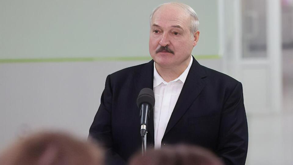 Лукашенко: Чекісти з міліцією проводили цю операцію. Ну, просто молодці!