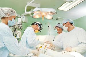 Операція з трансплантації серця відбулася успішно