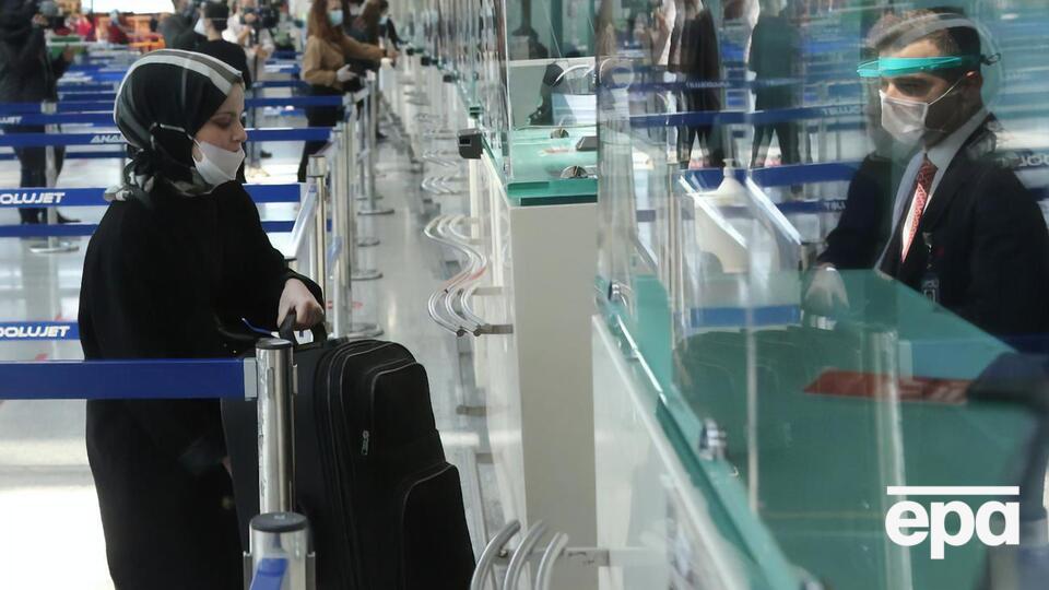 Турция вводит дополнительные ограничения для прибывающих в страну