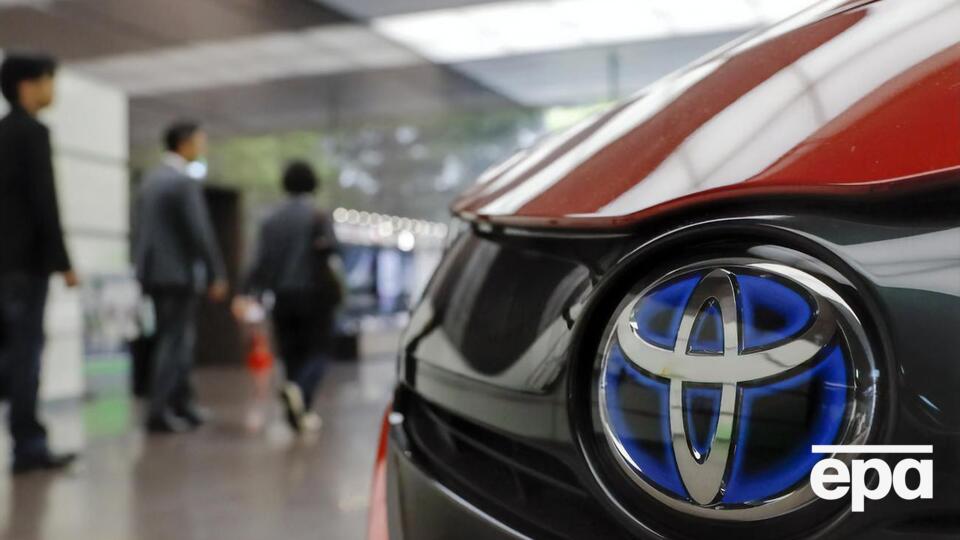 Toyota випускає переважно гібридні і бензинові авто