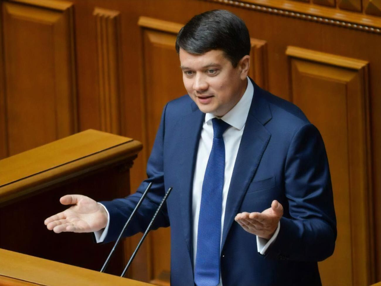 Разумков про кнопкодавство: Якщо народний депутат помічений у таких ганебних явищах – може, йому не варто бути народним депутатом