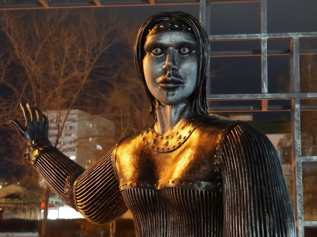 Памятник открыли 18 декабря