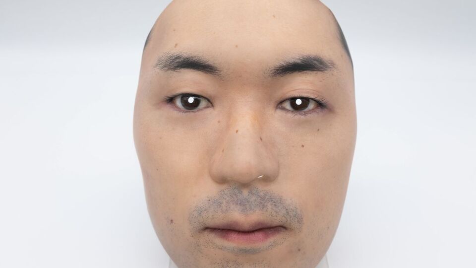 Первый экземпляр с лицом Окавары уже разместили на сайте магазина