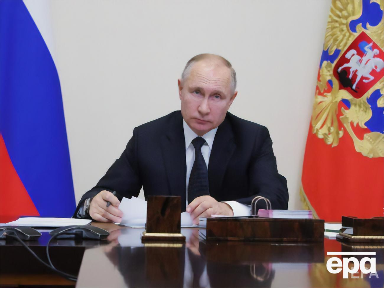 Госдума РФ обнулила президентские сроки Путина