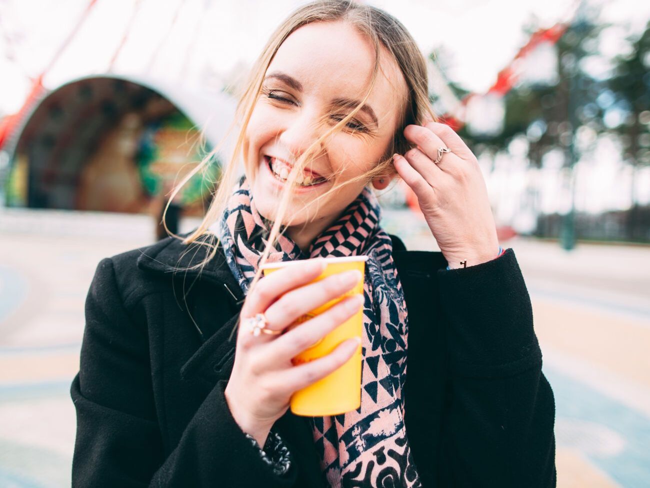 8,5% опрошенных заявили, что были очень счастливы в уходящем году