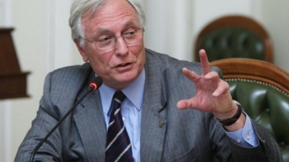 Комисаренко: Вакцина будет вызывать более мощный иммунитет, чем перенесенное заболевание