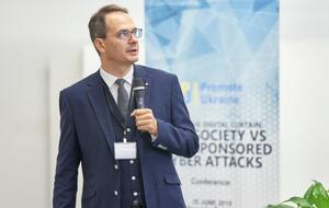 Грозев: Я до сих пор волонтер в Bellingcat и финансирую собственные расследования