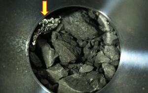 Искусственный объект, обнаруженный в зонде, вероятно, из алюминия