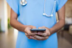 Венгерский COVID-паспорт состоит из двух мобильных приложений