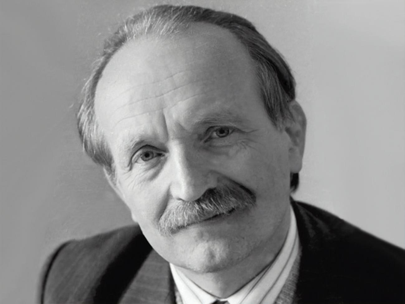 Чорновил погиб 25 марта 1999 года в автокатастрофе под Киевом