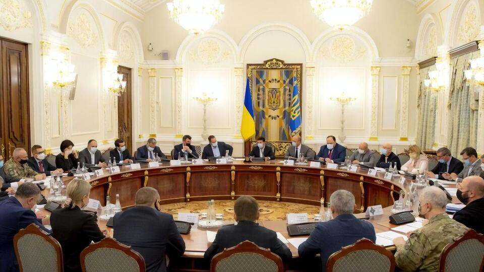 По итогам заседания СНБО Тупицкого могут отстранить от должности, заявил Лещенко