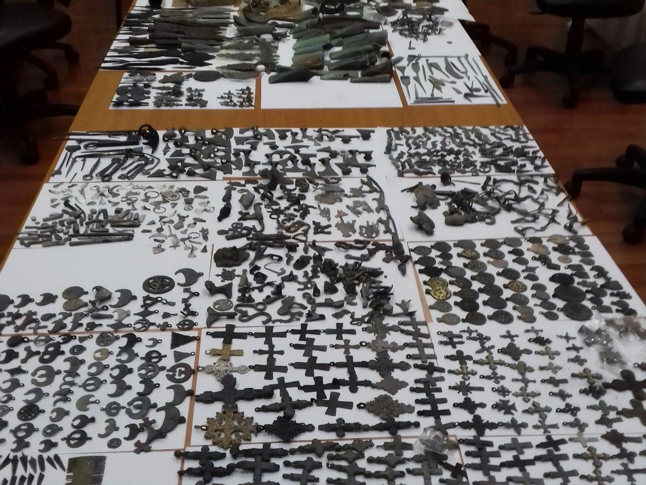 Из Украины пытались вывезти крупную археологическую коллекцию &ndash;&nbsp;более 2 тыс. артефактов