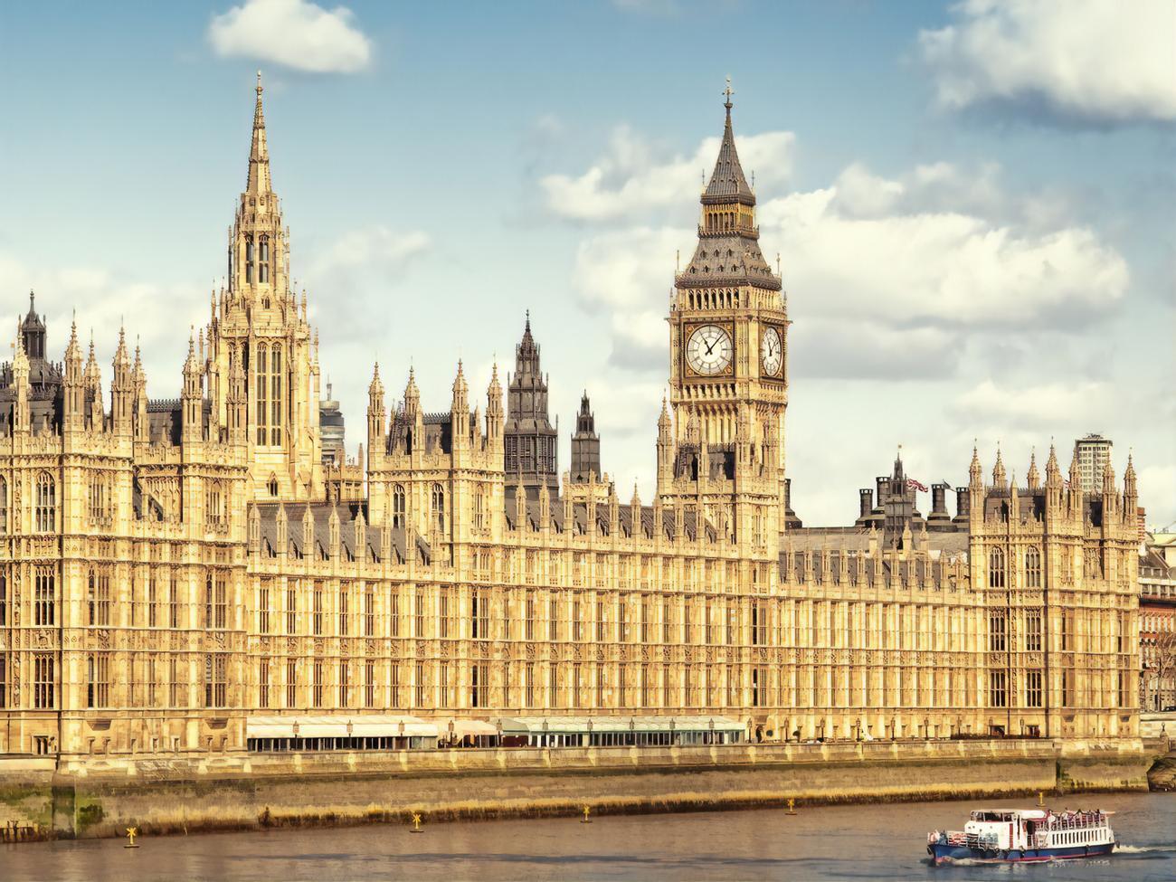 Хто саме потрапить під санкції з британців, не повідомляють