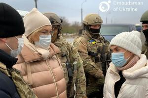 Денісова (ліворуч) обговорила передання українській стороні 125 кримінальних проваджень стосовно 133 громадян України