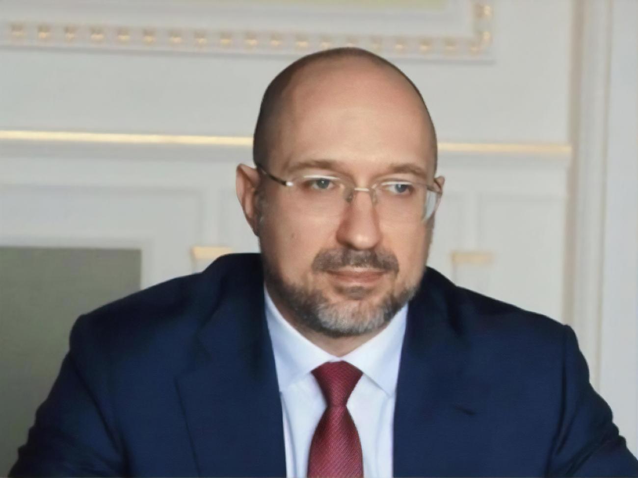 Шмыгаль сказал, что Украина будет брать краткосрочные займы