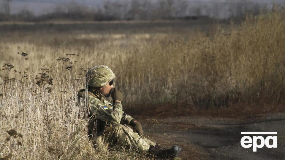 Українські військові відповідали на обстріли з боку бойовиків, повідомили у штабі ООС