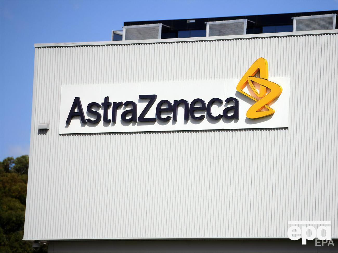 Великобританія вже замовила 100 млн доз вакцини у AstraZeneca