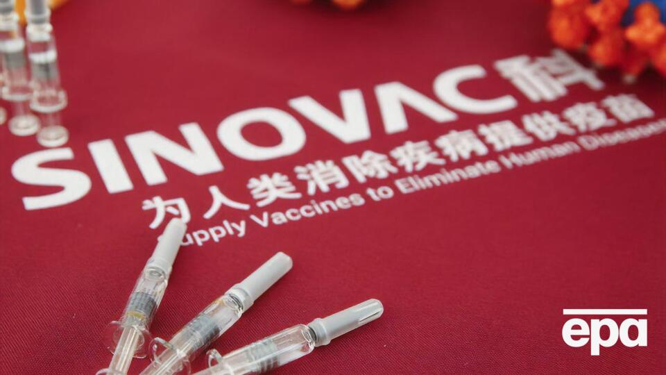 Очікують, що в січні вакцина від Sinovac Biotech отримає дозвіл на використання