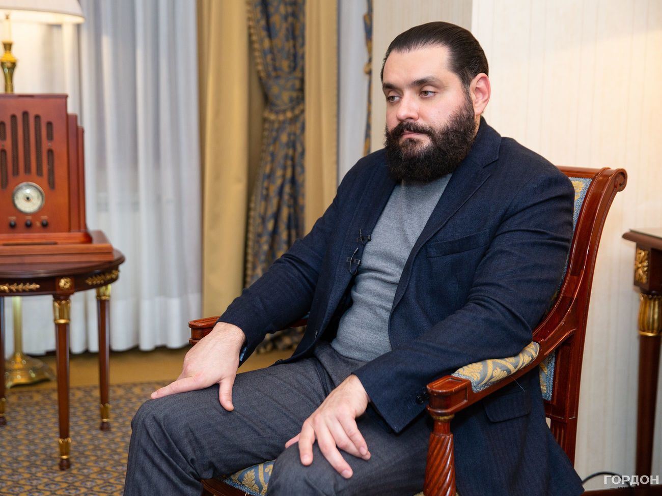 По словам Щербаня, усиленная охрана была у него примерно до 2005 года