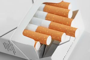 Депутат начала работу над проектом только с антитабачной общественной организацией "Життя", не ведет диалога с бизнесом и экспертами табачного рынка, пишет издание