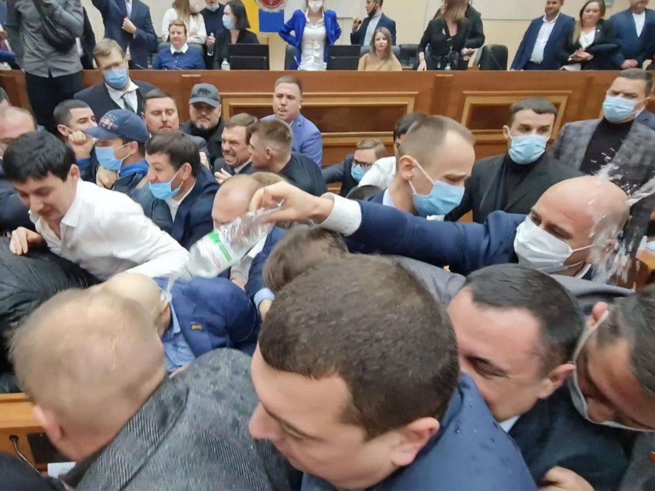 В драке участвовало несколько десятков человек