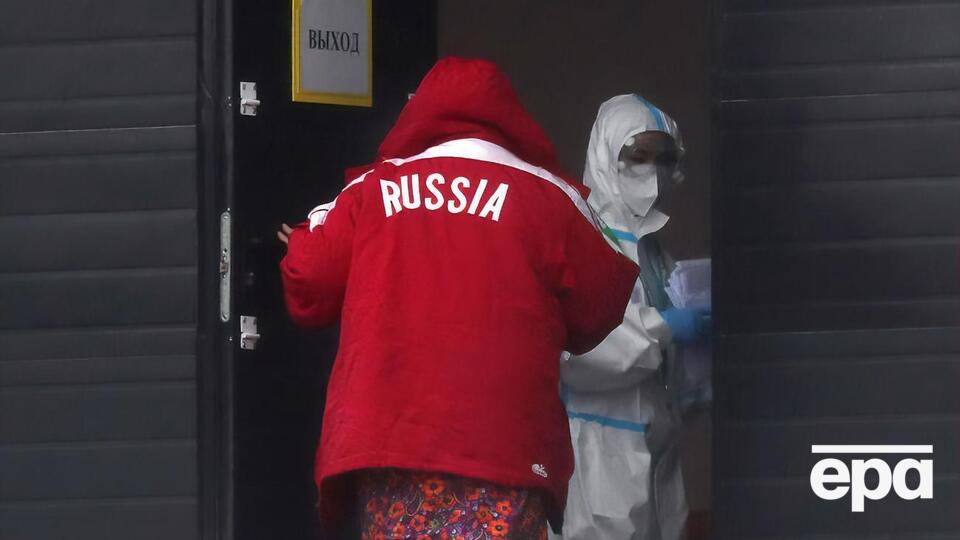 РФ посідає четверте місце у світі за загальною кількістю хворих на COVID-19