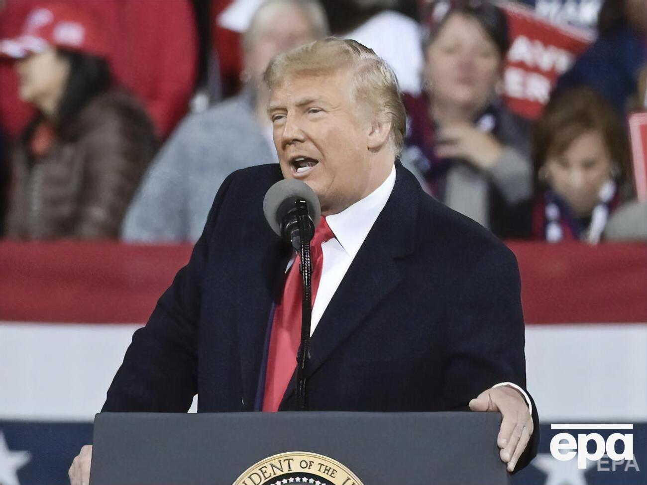 За даними ЗМІ, Трамп попросив губернатора Джорджії призначити перевірку підписів бюлетенів, надісланих поштою