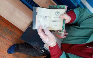 Члены участковой избирательной комиссии не выдали женщине бюллетень