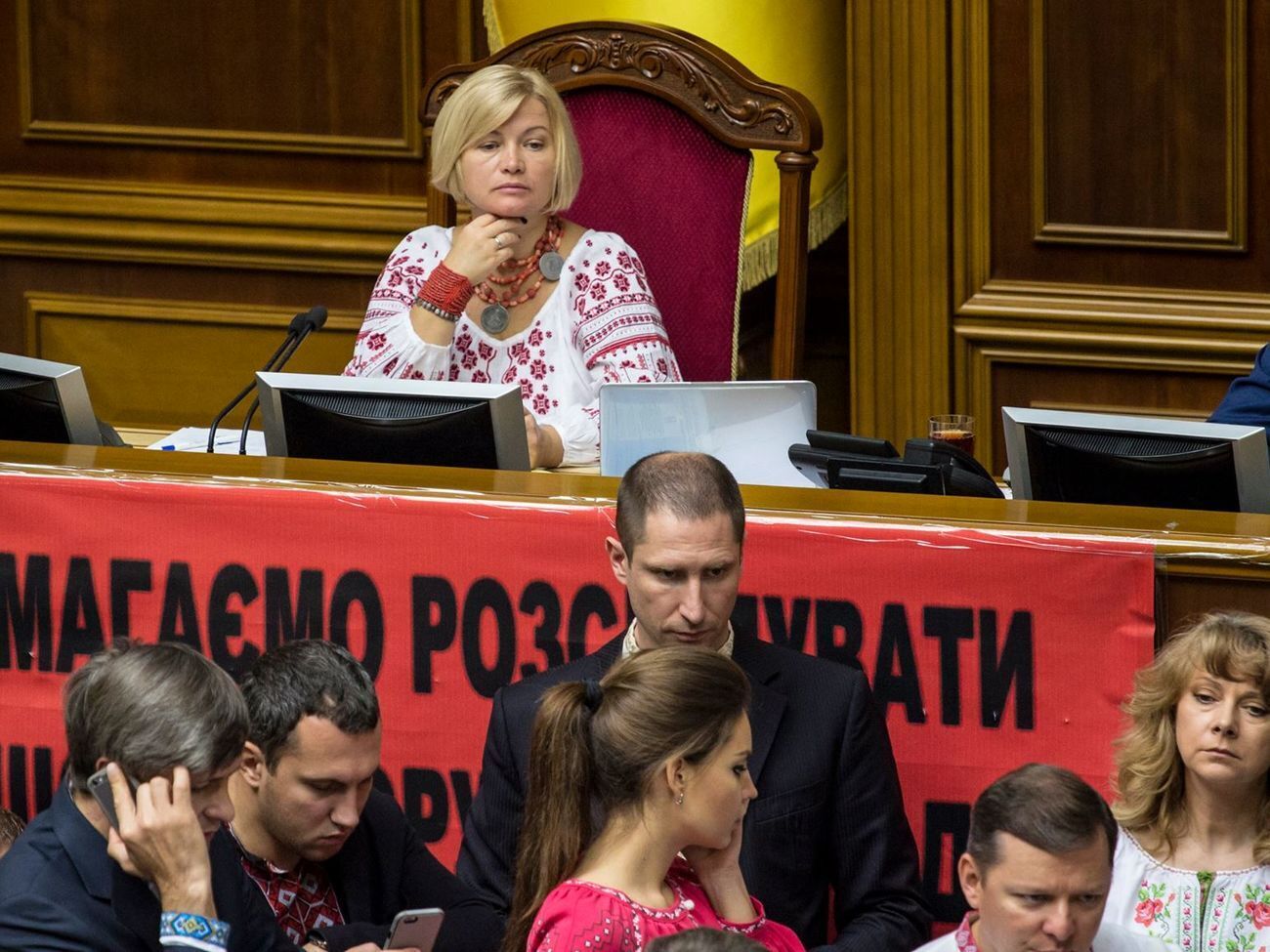 Геращенко:&nbsp;На нескольких заседаниях гуманитарной и политической групп Мирошник интересовался вопросом амнистии