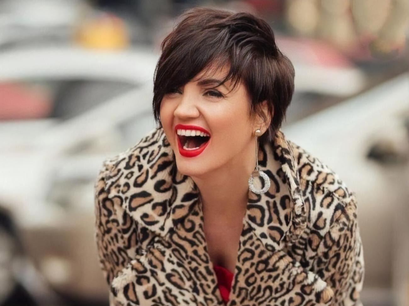 Цибульська розпочала кар'єру 2007 року як учасниця "Фабрики зірок"