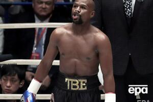 Мейвезер провел свой последний бой в карьере в 2015 году