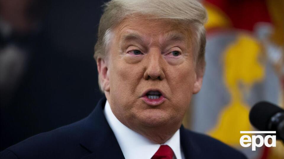 6 грудня Трамп заявляв, що цього тижня у США почнуть вакцинувати населення проти COVID-19