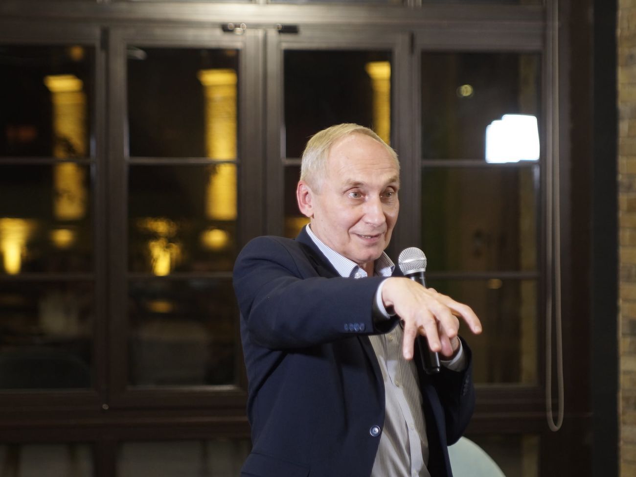 Козловський: Ми вже літні люди, мені 66 років, дружині за 60. Жодної перспективи. Усе там залишилося, у Донецьку