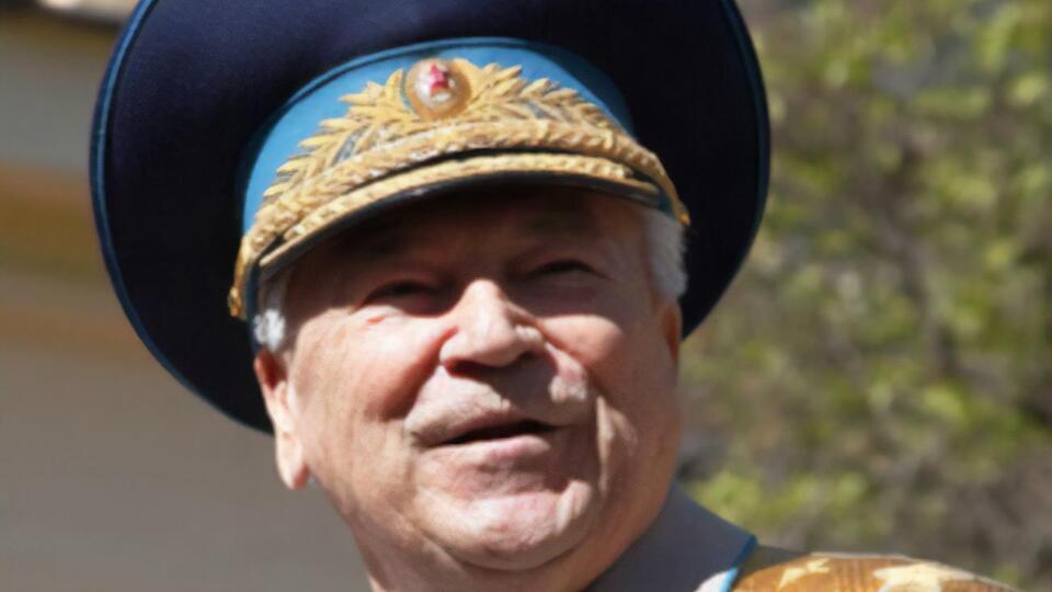 Шапошников очолював Міністерство оборони СРСР 1991 року до моменту його розпаду