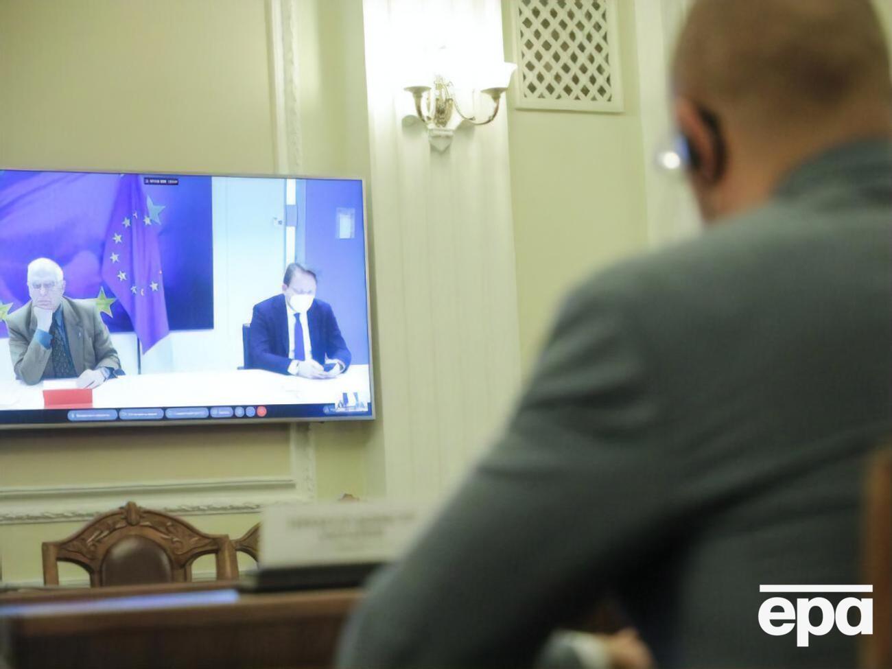 Боррель и Шмыгаль провели онлайн-встречу