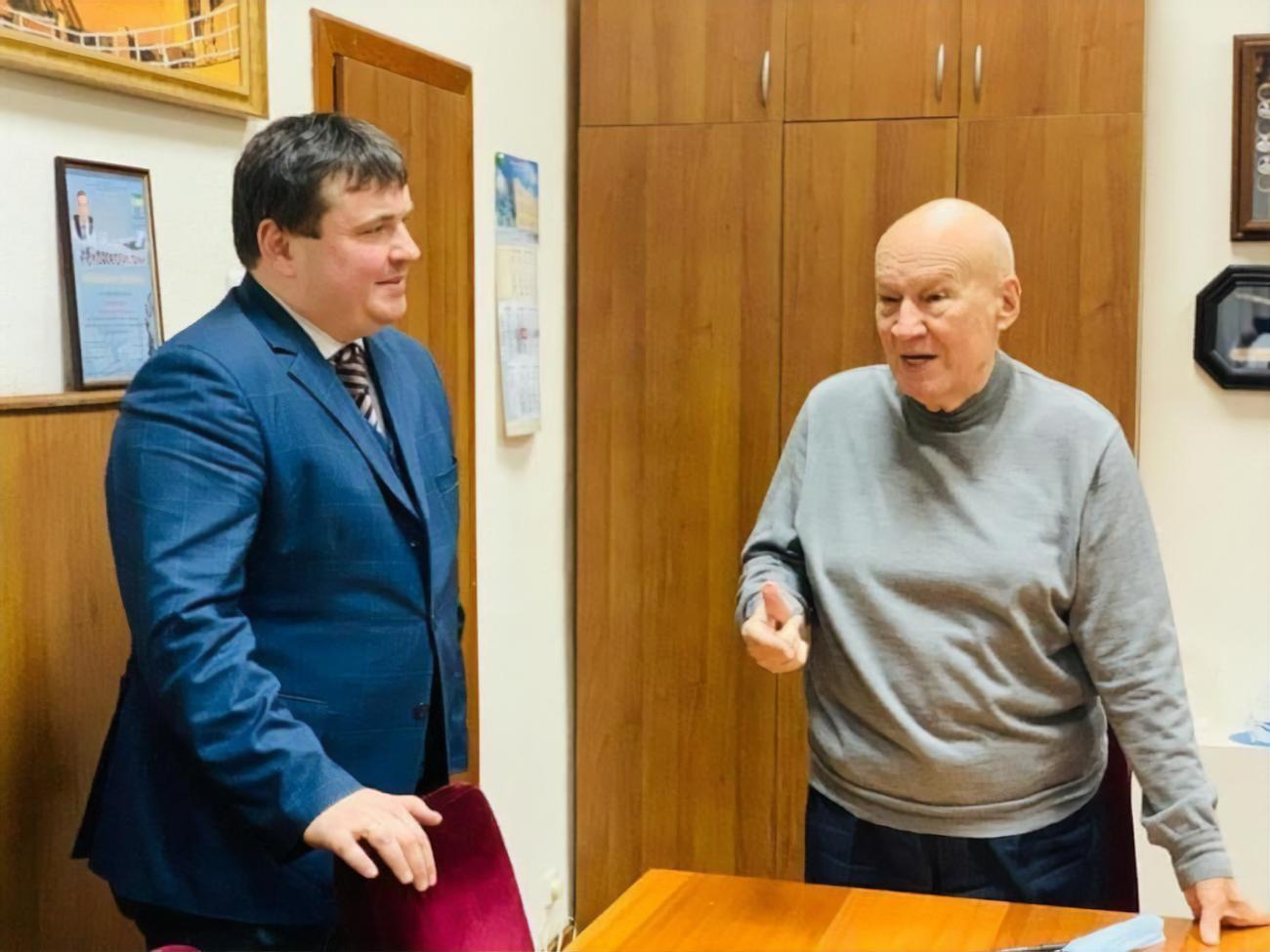 Горбуліну 81 рік