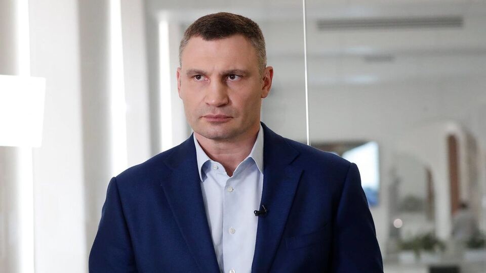 Кличко: 1201 пацієнт перебуває у важкому стані, кисневу підтримку отримує 1419 людей