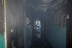 Пожар возник в комнате на 6-м этаже 9-этажного дома